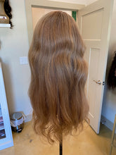 Load image into Gallery viewer, Wendy