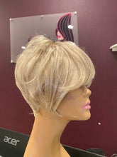 Load image into Gallery viewer, Paula